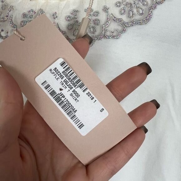 NWT CHRISTOPHER KANE Ruffle Trim Tee Shirt Size Small - Picture 9 of 11